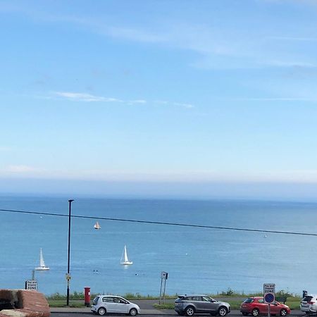 Retro Retreat, Sea View, Free Parking & Ev Plug-In Βίλα Γουίτμπι Εξωτερικό φωτογραφία