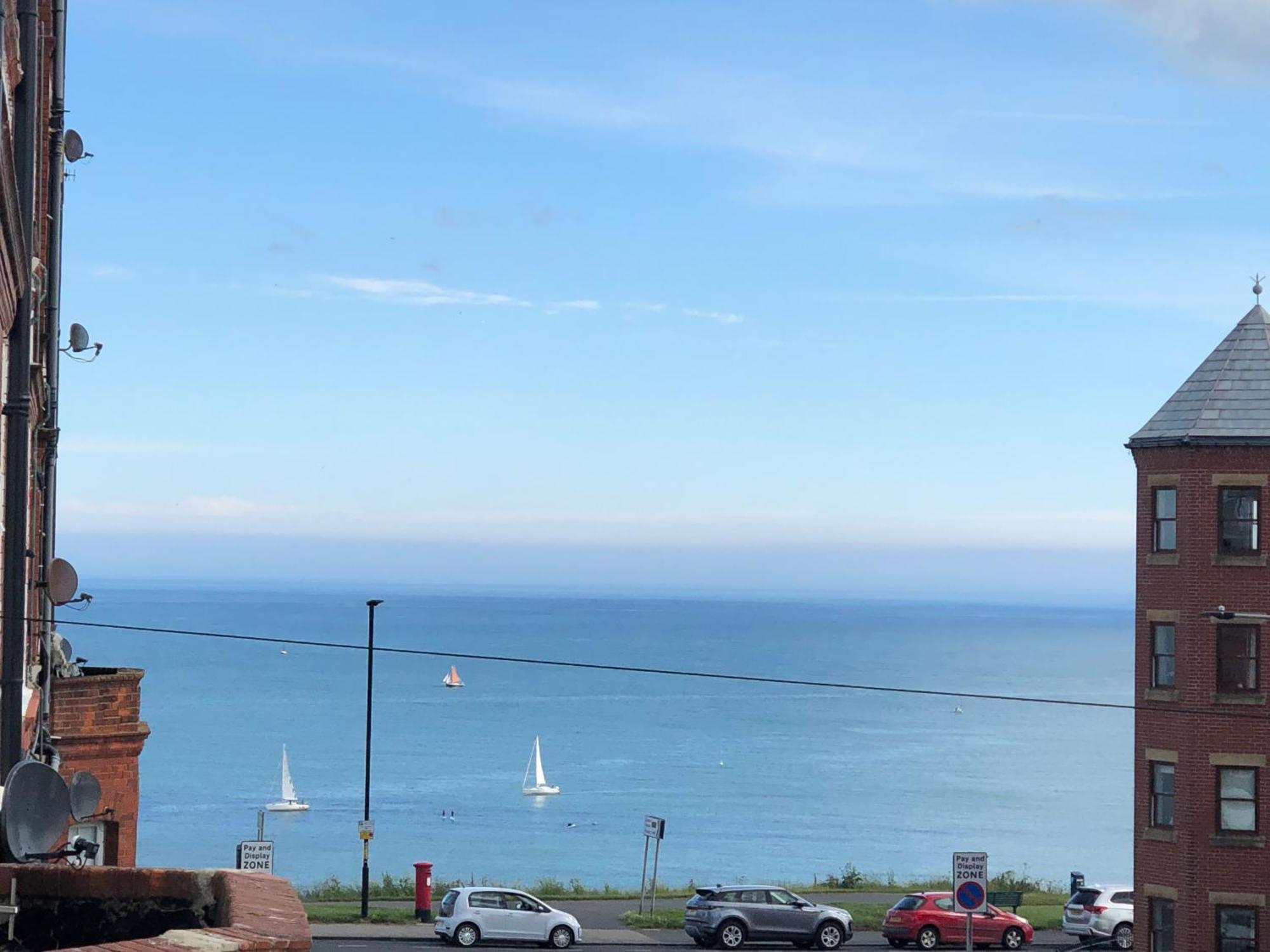 Retro Retreat, Sea View, Free Parking & Ev Plug-In Βίλα Γουίτμπι Εξωτερικό φωτογραφία